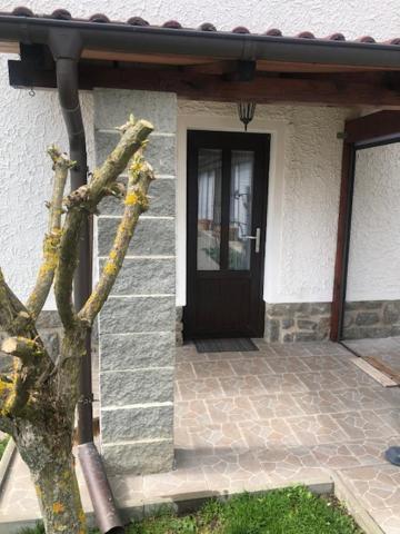 Apartman Skvela Nalada Vsemyslice Exterior photo